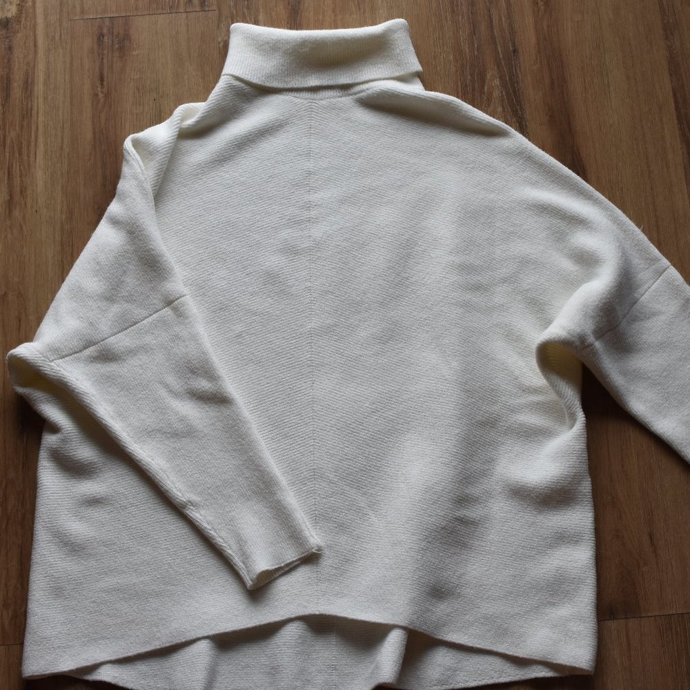 Casual Pullover Knit Sweater